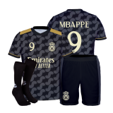strój sportowy + getry MBAPPE REAL czarny