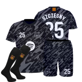 strój sportowy + getry SZCZĘSNY BARCELONA czarny