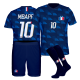strój sportowy koszulka spodenki getry MBAPPE Francja 2026 